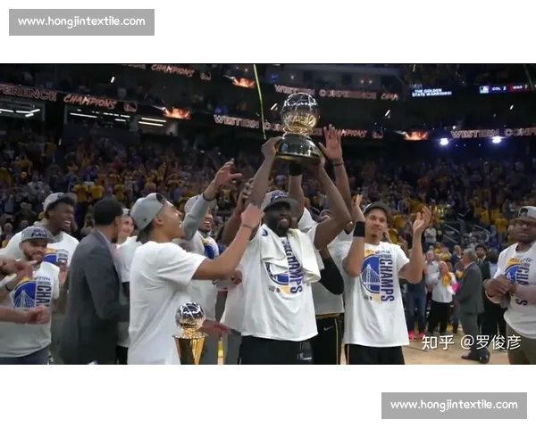 2017总决赛G5勇士火力全开击溃骑士铸就冠军加冕之夜 2017总决赛G5勇士火力全开击溃骑士铸就冠军加冕之夜