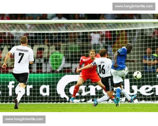 2012年欧洲杯德国对意大利经典对决与战术博弈回顾半决赛历史